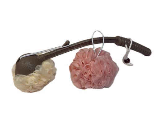 Loofah Wand - Comes with (2) Loofahs